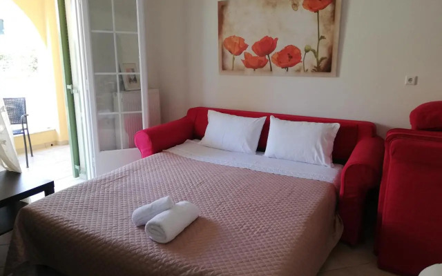 Sunny stay furnished apartment in Kanoni