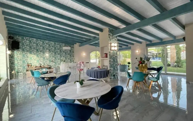 Room in B&B - Relais Dea Degli Ulivi House