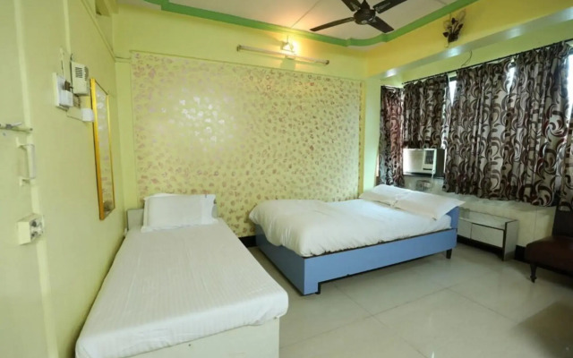 Ellora Guest House