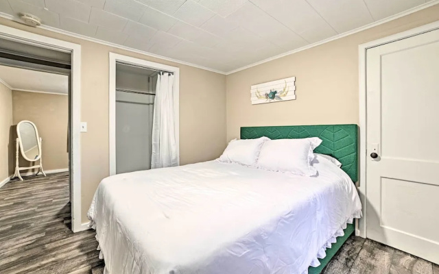 Quaint Frederic Home: Ski, Boat + Hike Nearby