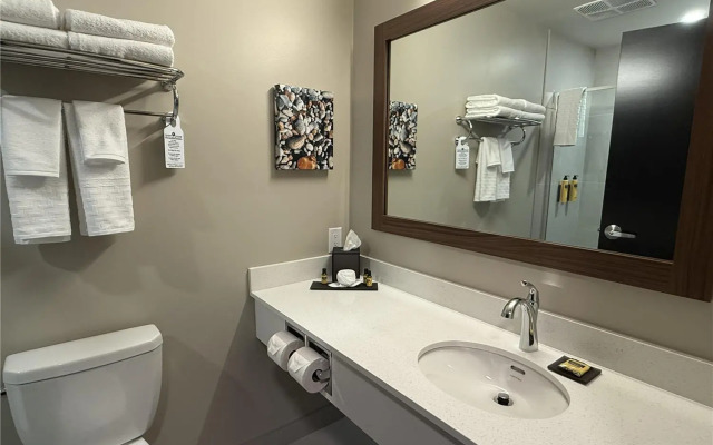 Best Western Plus Neepawa Hotel