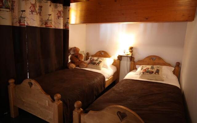 LES Chalets D'adrien N° 4 : 5 Pièces 10 Personnes / 5 Rooms 10 People