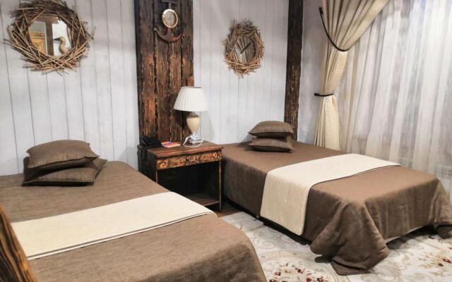 Fishing and Hunting Base Yakor'