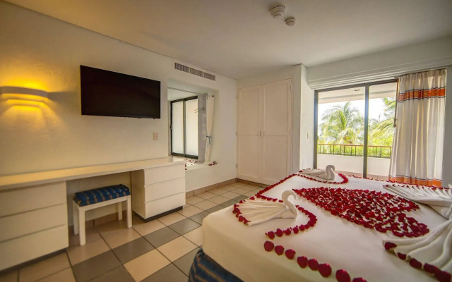 Park Royal Beach Huatulco – All Inclusive