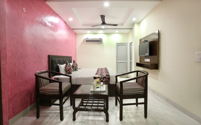 OYO 9040 Hotel Alpine