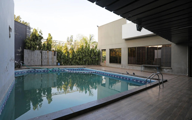 OYO 11973 Badri Palace