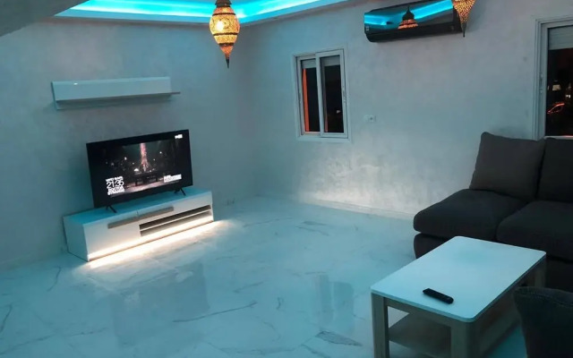 Yallahriyad Triplex For 6 Persons Max