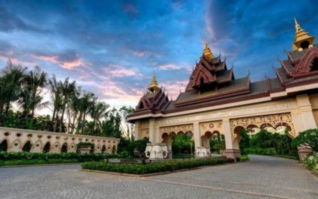 Yijiayi Holiday Hotel