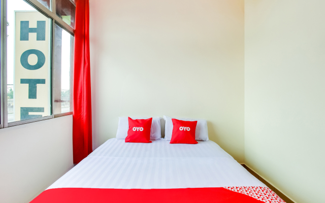 OYO 89656 Melati Hotel Nilai