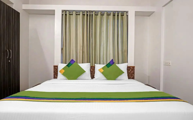 Treebo Diamond Residency - DDPK Inn