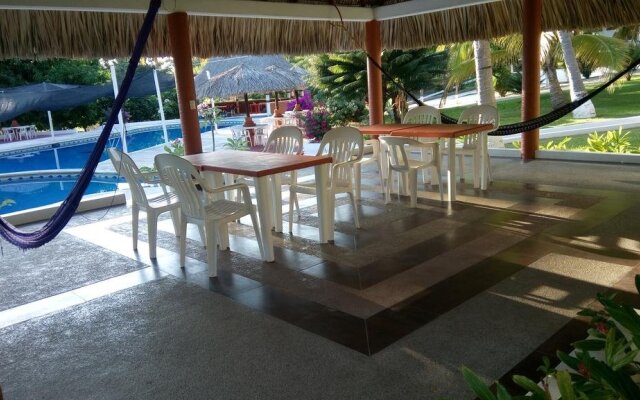 Hotel & Club Campestre Altos Paraiso