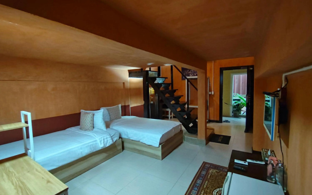 Retro Box Hotel – Guest Rooms – Chumphon