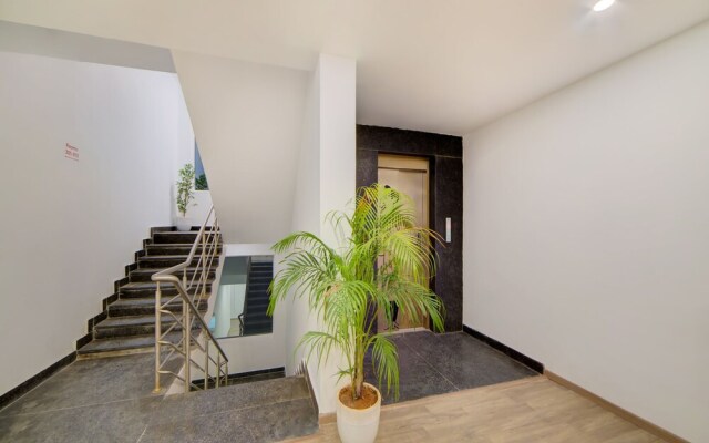 OYO Townhouse 111 A3 Empire