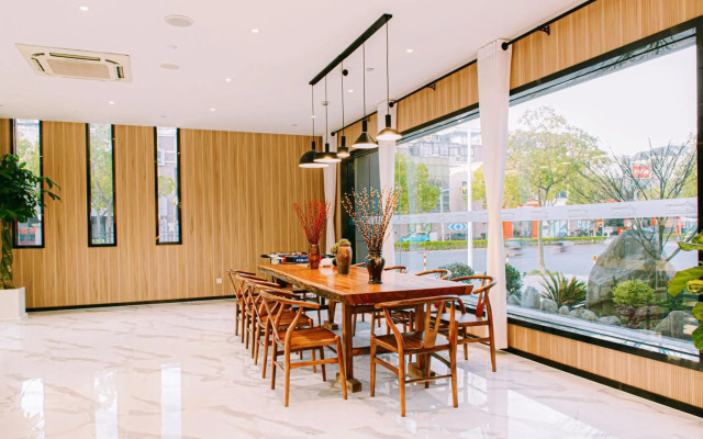 Shanghai JOYFUL YARD Hotel