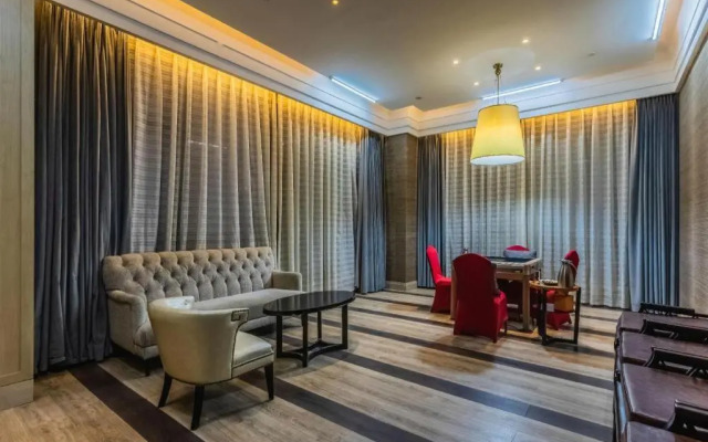 Grand New Century Hotel Yixing