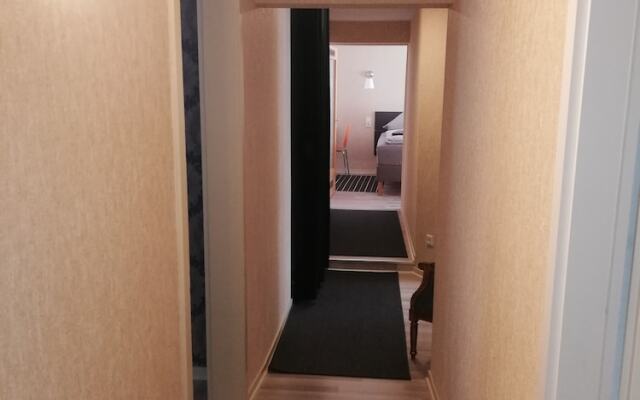 Eleonora Apartment