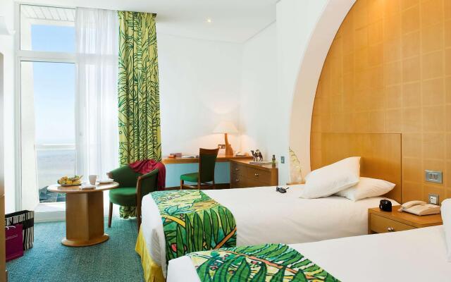 Oryx Grand Jebel Hafeet Hotel