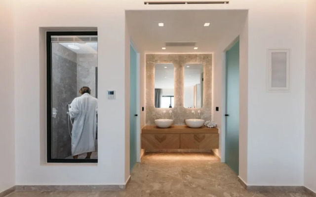 Milestones Naxos Hotel