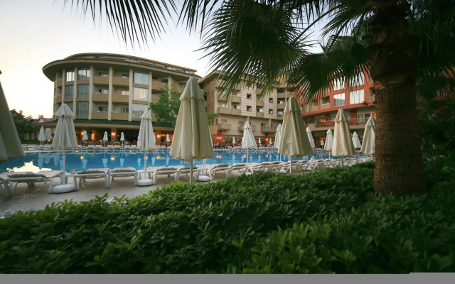 Side Star Park - All Inclusive