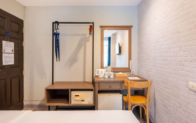 White Sand Krabi Hotel