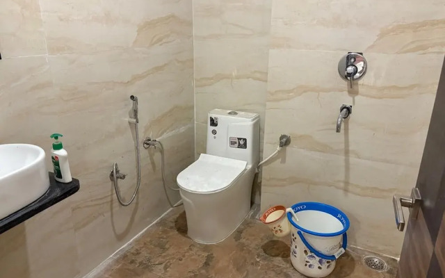 Dm Paying Guest House