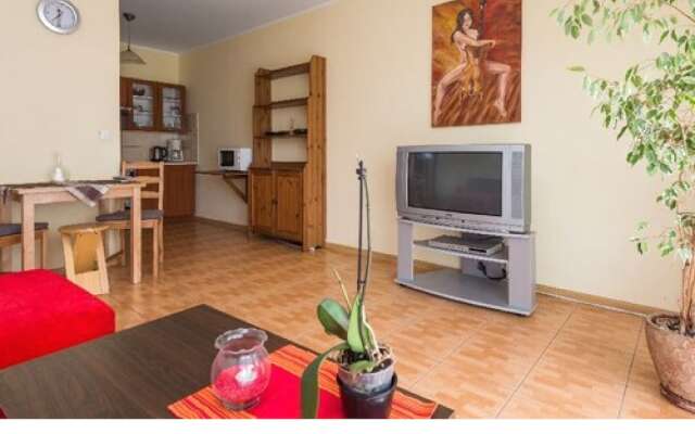 Apartinfo Center Apartments