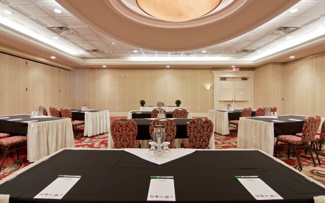 Holiday Inn Hotel & Suites St. Catharines Conference Center by IHG