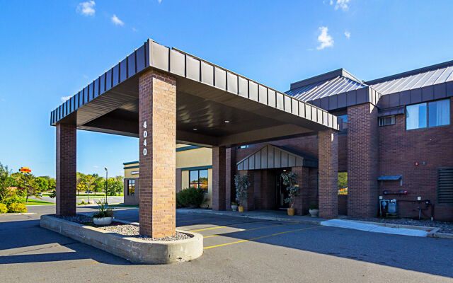 Quality Inn St. Cloud West