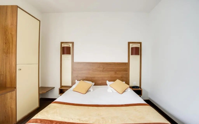 Brit Hotel La Cote Des Havres