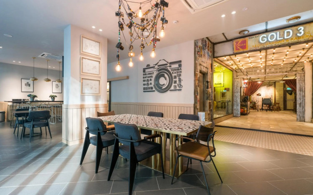 Gold3 Boutique Hotel