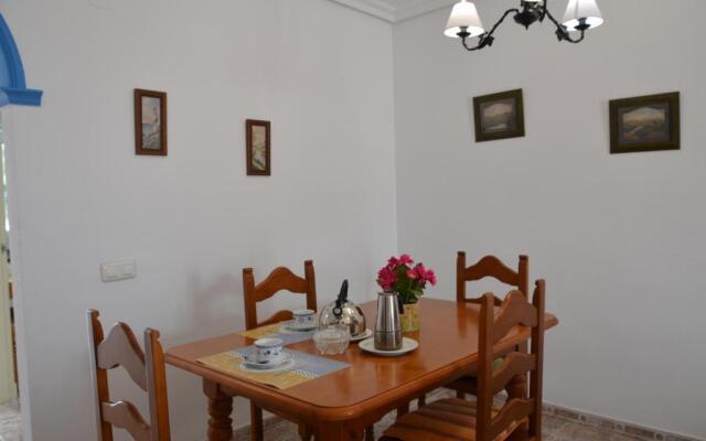 Aptº ATALAYA, junto a la Playa