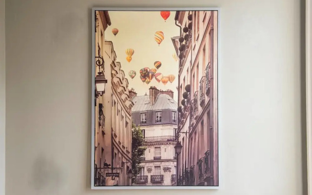 Bright and Spacious 4-bedroom Apart in Stockbridge