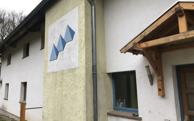 Welcoming Apartment in Hilscheid with Garden