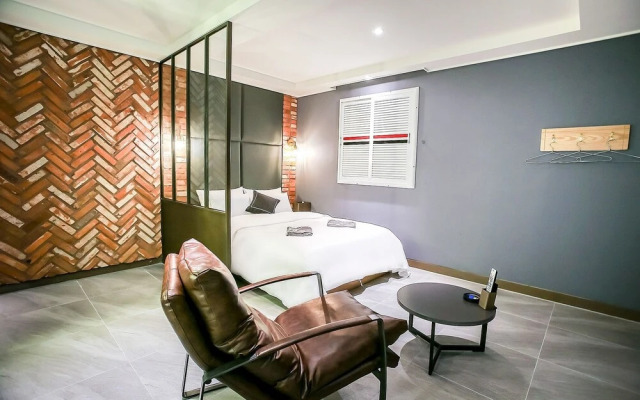Wonju Mary Jane Hotel