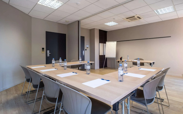 Clarion Aparthotel Toulouse Blagnac Airport