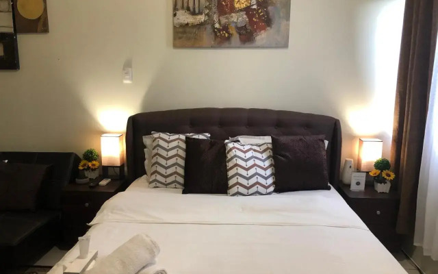 Centropolis Deluxe Couple Suite