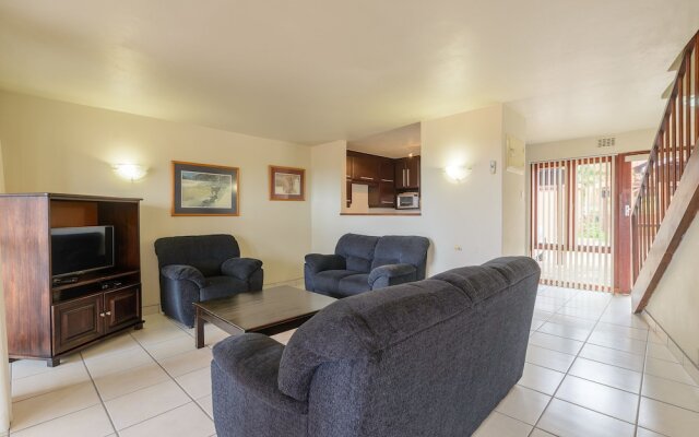 San Lameer Villa Rentals  2827