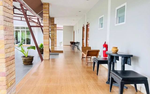 Baan Suan Khun Yaiy Nakhon Nayok