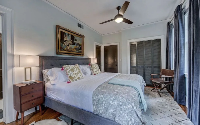 The Home Collection CLT: Lamar Avenue