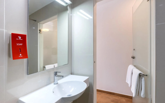 Easy Planet Phuket, Patong