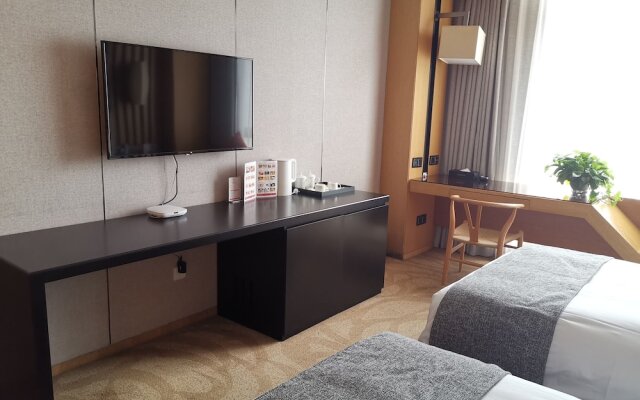 Ramada by Wyndham Zhengzhou East