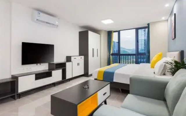 No.1 Apartment (Guangzhou Luogang Agile Plaza Shuixi Metro Station)