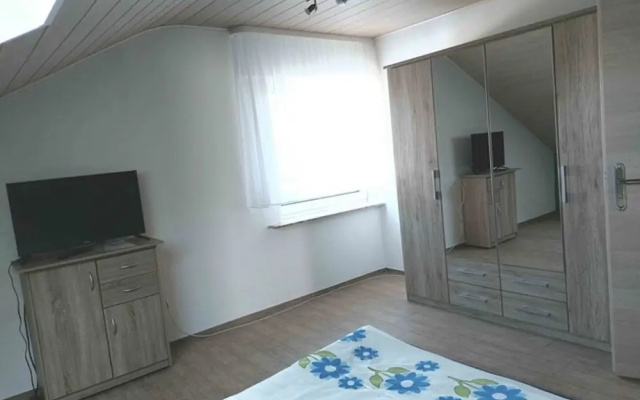 Cosy Holiday Flat Close to Nature