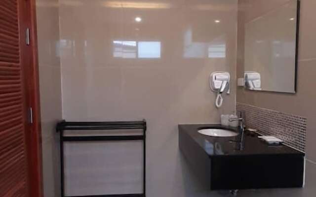 Horizon Beach Resort Koh Jum