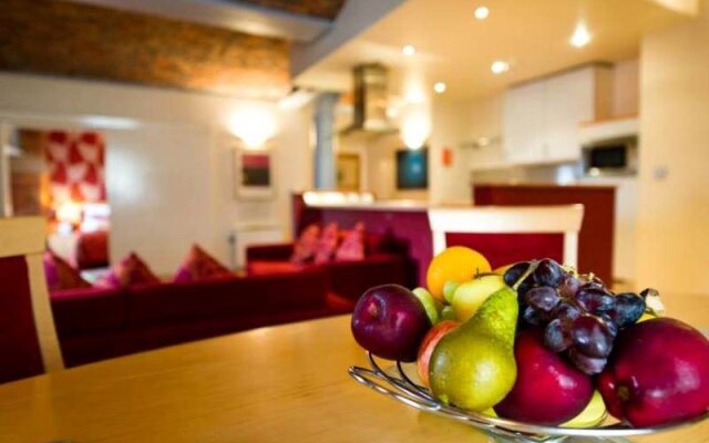 Native Manchester Hotel