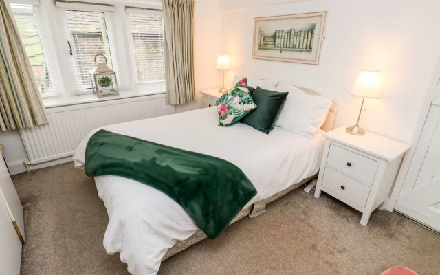 Fleece Cottage