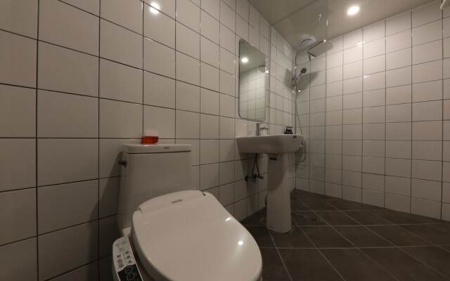HOTEL YaJa West Gate