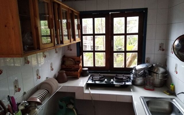 Ban Raw Homestay