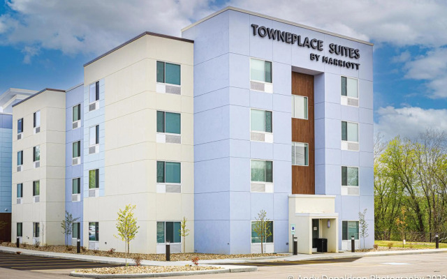 Towneplace Suites By Marriott New Philadelphia