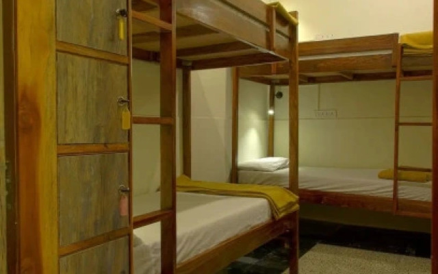 Horn Ok Please Hostel